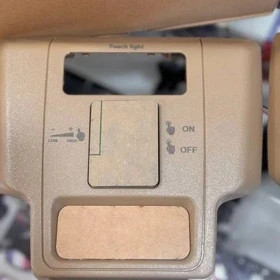 چراغ سقفی لمسی پژو 405 و پارس جنس باکیفیت رنگ کرمی